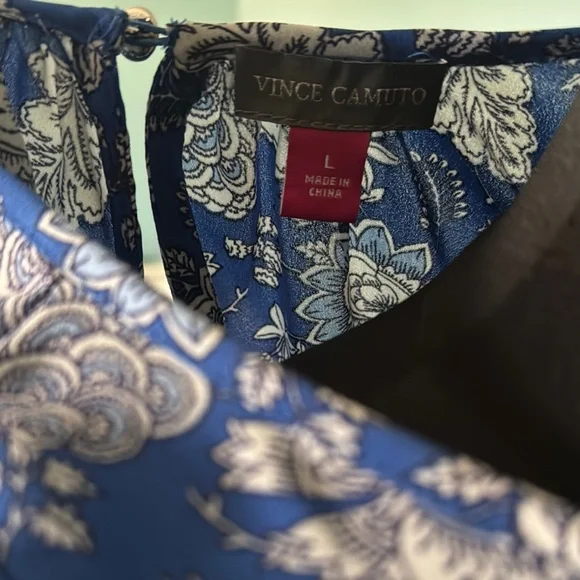 Vince Camuto Blue and White Ruffled Cap Sleeve Blouse - Picture 4 of 5